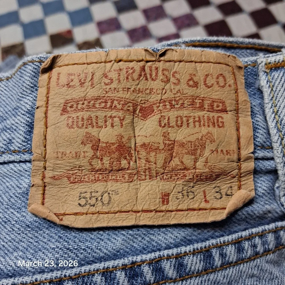 Vintage 2004 Levis 550 Blue Jeans‎ Size 36x34 Relaxed Fit Made in USA Y2K 90s